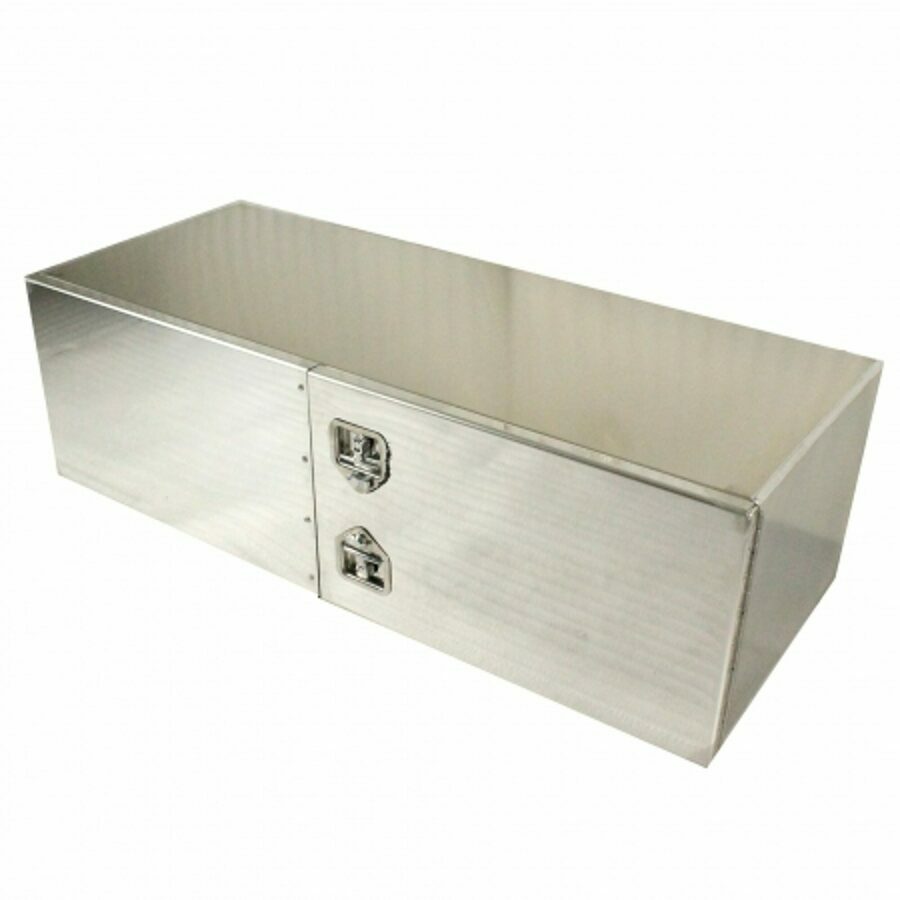 AERO TOOLBOX, 18" X 18" X 60", ALUMINUM MILL/POLISHED DOUBLE DOOR
