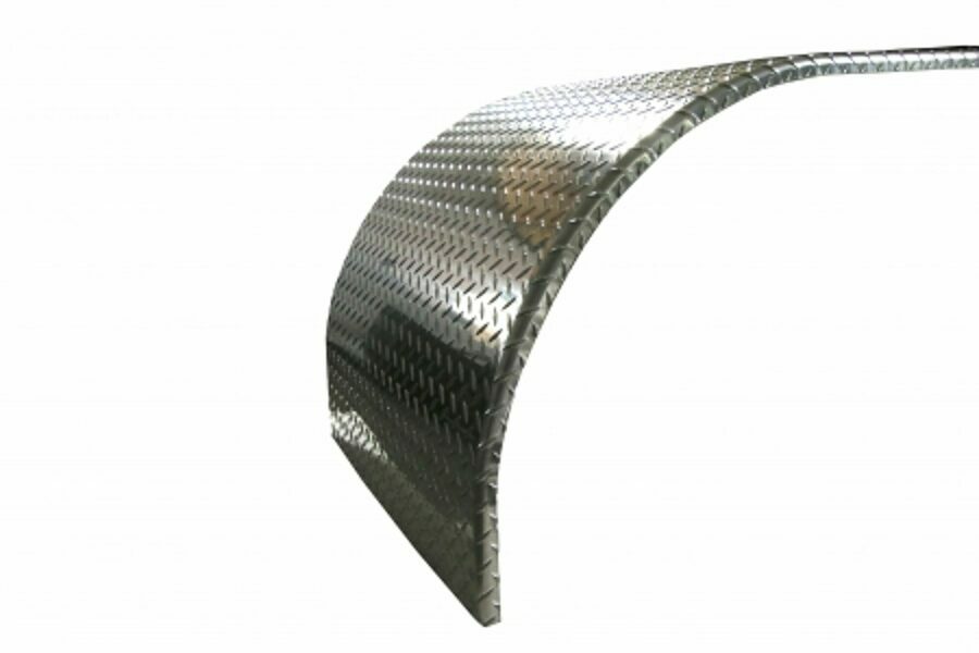 FENDER, FULL DIAMOND PLATE 18" X 22-3/16" X 101" SINGLE