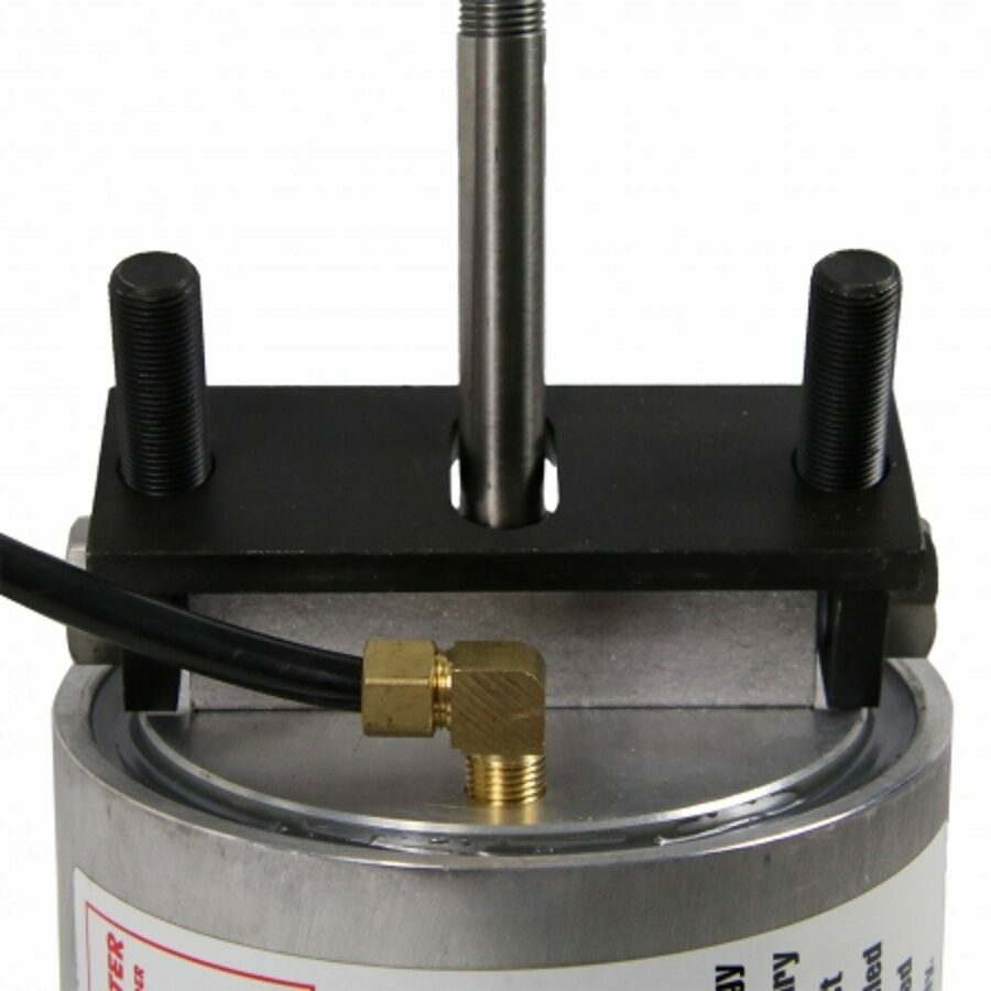 TAILGATE CYLINDER, 5" W/BRACKET AIRMAN 1/2R