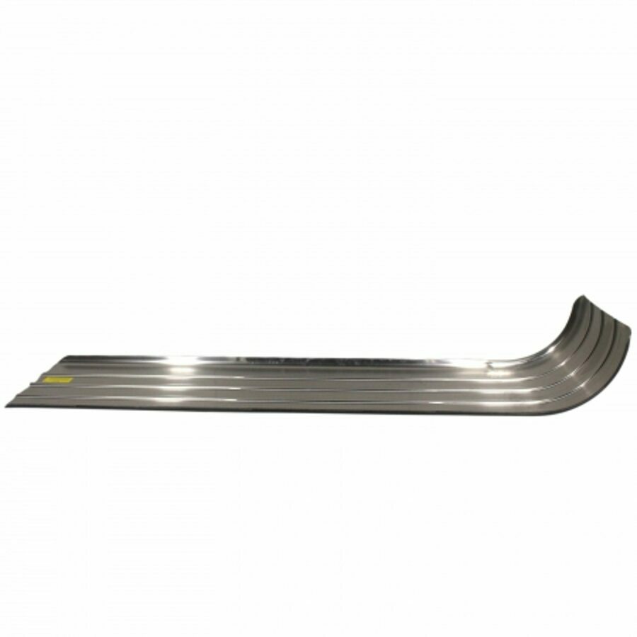 FENDER, SINGLE RADIUS 116", ALUMINUM 18 H X 25 W, 20 DEG. RADIUS W/ RIBS, FRONT FENDER DRY BULK TANK