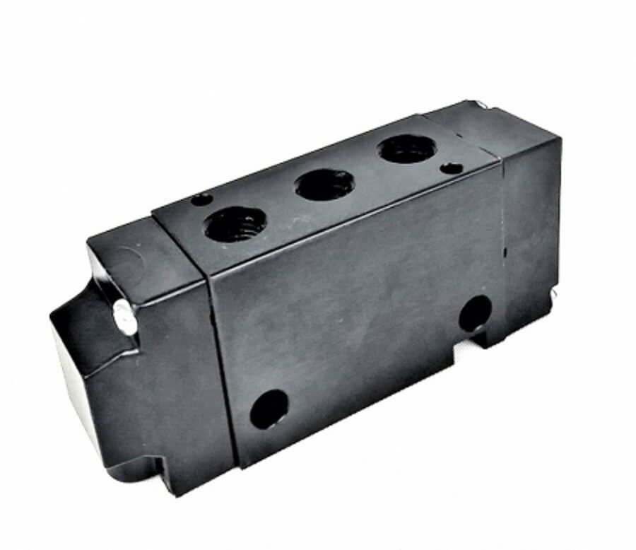 VALVE, AIR CONT EXTERNAL PILOT PARKER