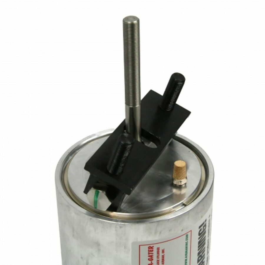 TAILGATE CYLINDER, 5" W/BRACKET AIRMAN 1/2R