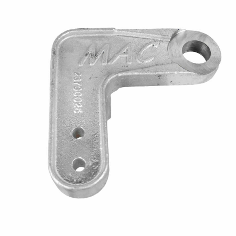 OVERSLUNG GROUND CONTROL HINGE, PASSENGER SIDE FOR AIR OPERATED GROUND CONTROL